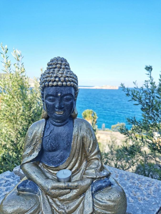 Athevillas Antonis Mína Exteriér fotografie
