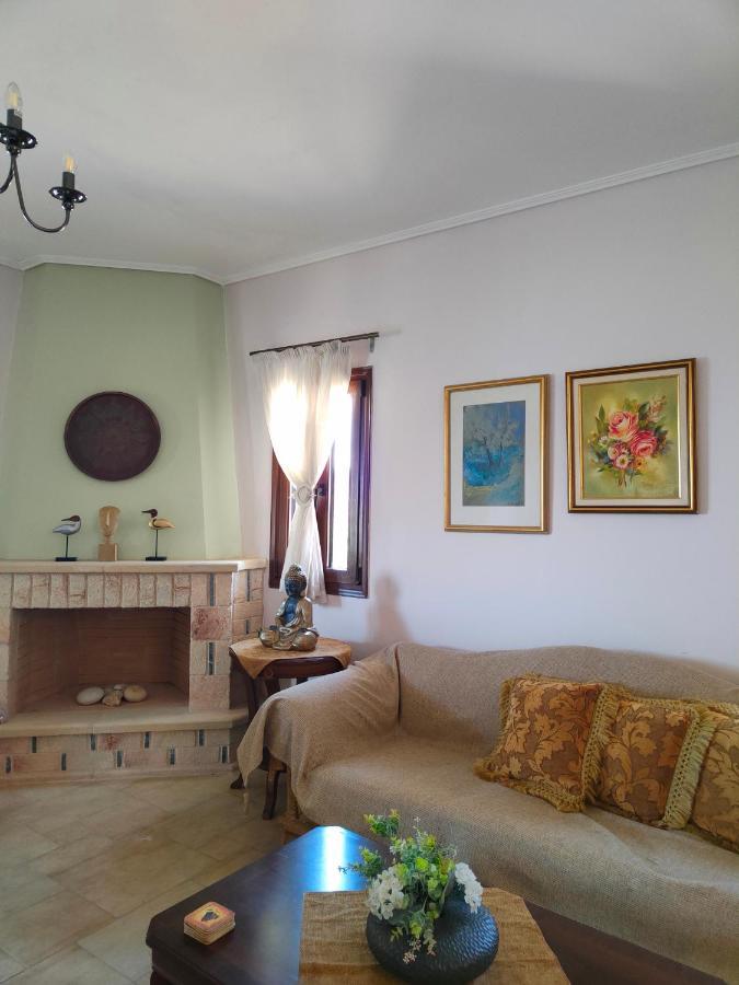 Athevillas Antonis Mína Exteriér fotografie
