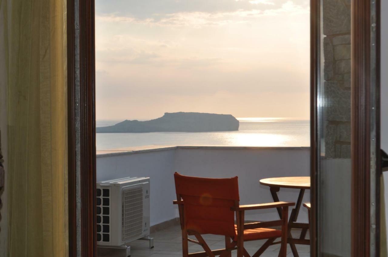 Athevillas Antonis Mína Exteriér fotografie